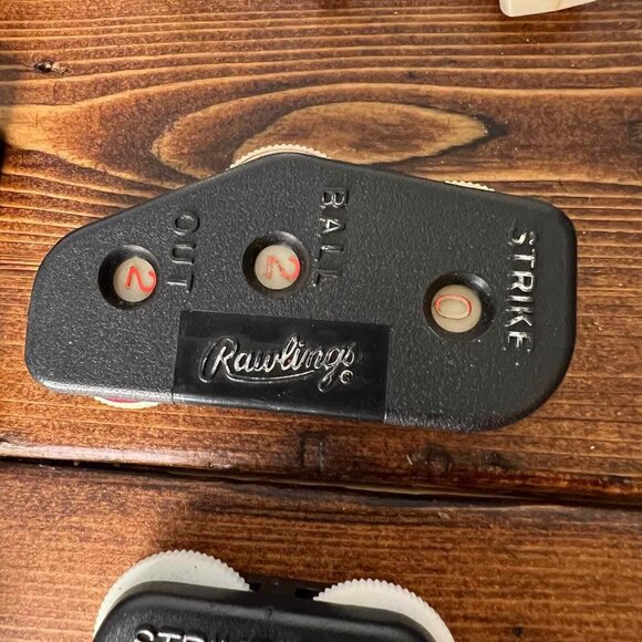 All Star Rawlings Spaulding lot of Umpire Professional Indicators 5 whistles - Picture 3 of 15